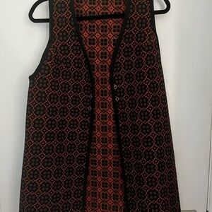 Rare Vintage Welch Tapestry 100% Wool Women’s Vest Stylish Black and Orange.